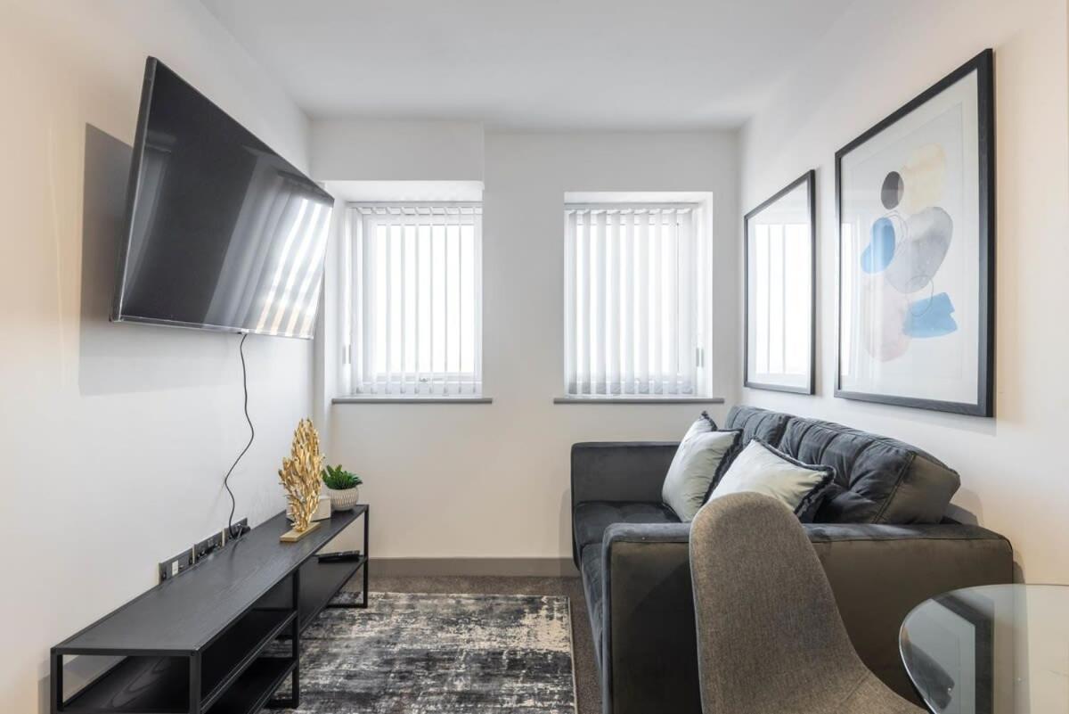 Contemporary 1 Bedroom Apartment In Central Hull Kingston upon Hull Exterior photo